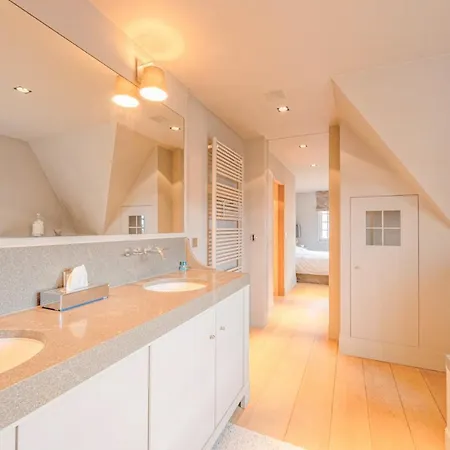Apartment Luxe Duplex Villa8p In Cottagestijl Met Wellness Knokke-Heist